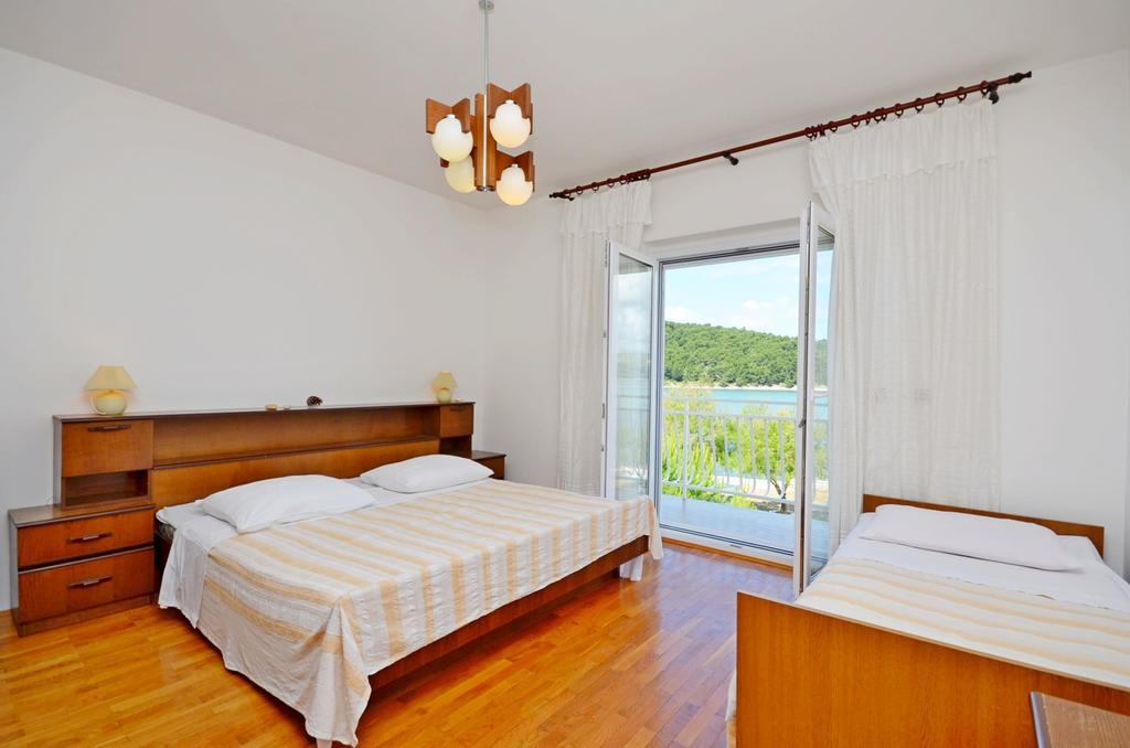 Apartments Vila Punta Jadrtovac Экстерьер фото